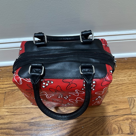 Disney Brand Minnie Mouse purse - Picture 2 of 3